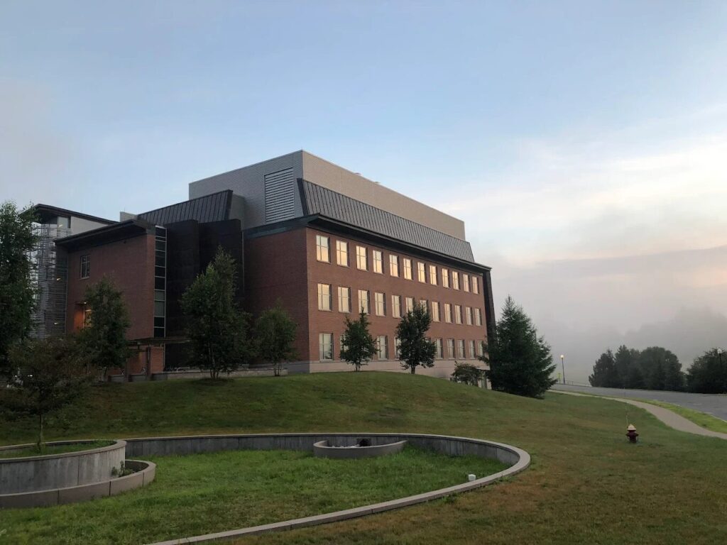 Geisel School of Medicine at Dartmouth: Complete Admissions Guide